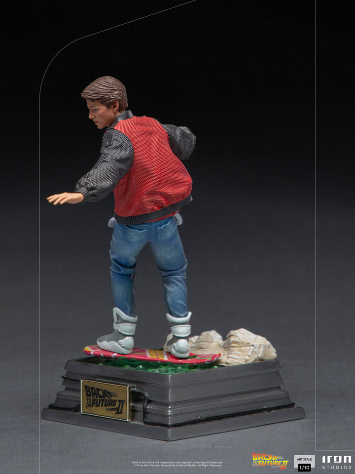 Iron Studios Back to the Future 1/10 Art Scale Statue Marty McFly on Hoverboard