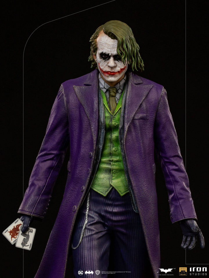 Iron Studios The Dark Knight Deluxe 1/10 Scale Statue The Joker *Exclusive
