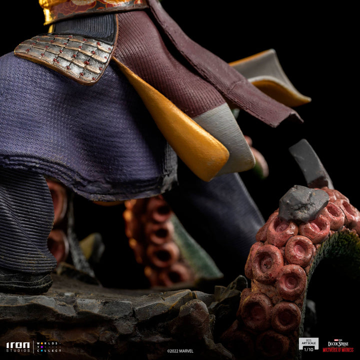 Iron Studios 1/10 Art Scale Statue Doctor Strange in the Multiverse of Madness Wong
