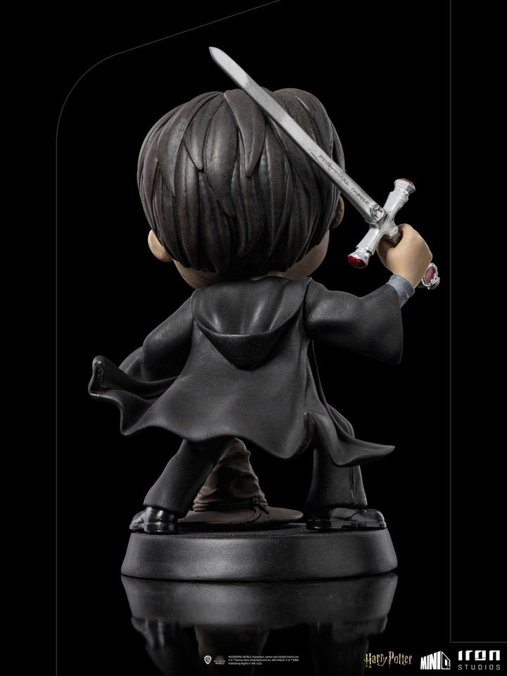 Iron Studios Harry Potter MiniCo Figure Harry Potter with Sword of Gryffindor, Infinity Collectables