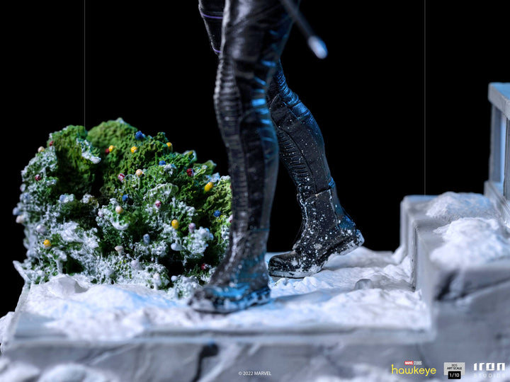 Iron Studios 1/10 Art Scale Statue Hawkeye Kate Bishop, Infinity Collectables , Uncategorized