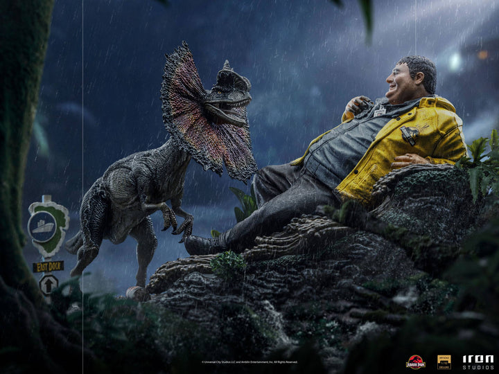 Iron Studios 1/10 Deluxe Art Scale Statue Jurassic Park Dennis Nedry With Dilophosaurus, Infinity Collectables