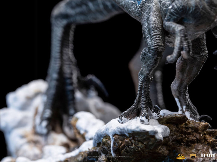 Iron Studios 1/10 Art Scale Statue Jurassic World Dominion Deluxe Blue and Beta, Infinity Collectables