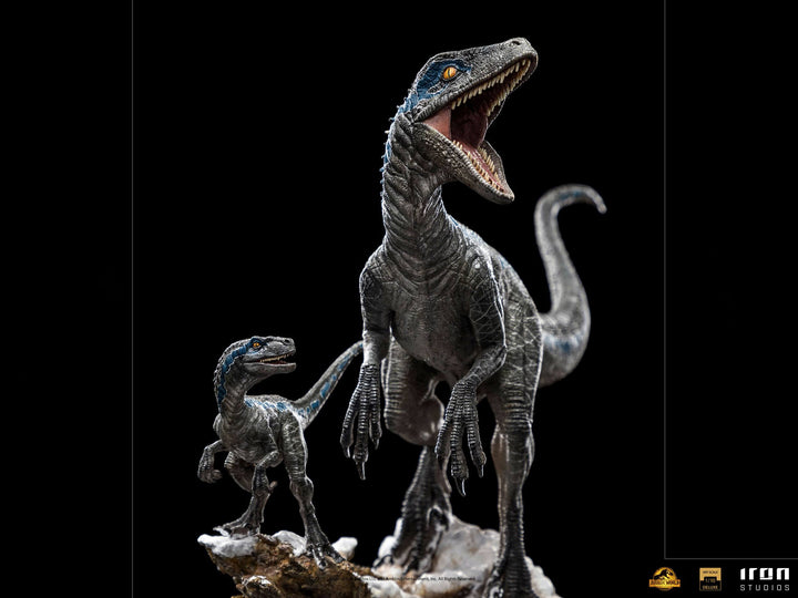 Iron Studios 1/10 Art Scale Statue Jurassic World Dominion Deluxe Blue and Beta, Infinity Collectables