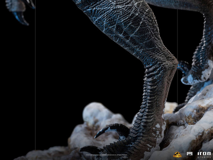 Iron Studios 1/10 Art Scale Statue Jurassic World Dominion Blue, Infinity Collectables
