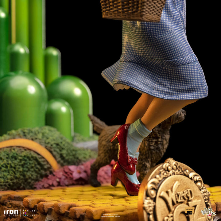 Iron Studios The Wizard of Oz Dorothy Deluxe 1/10 Art Scale Limited Edition Statue