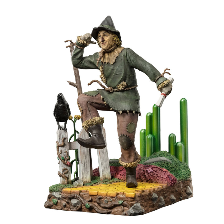 Iron Studios The Wizard of Oz Scarecrow Deluxe 1/10 Art Scale Limited Edition Statue