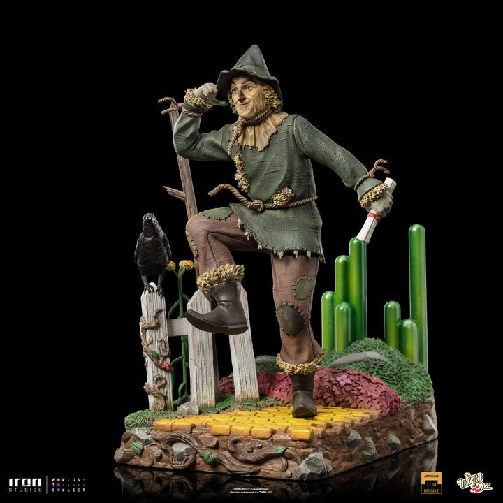 Iron Studios The Wizard of Oz Scarecrow Deluxe 1/10 Art Scale Limited Edition Statue