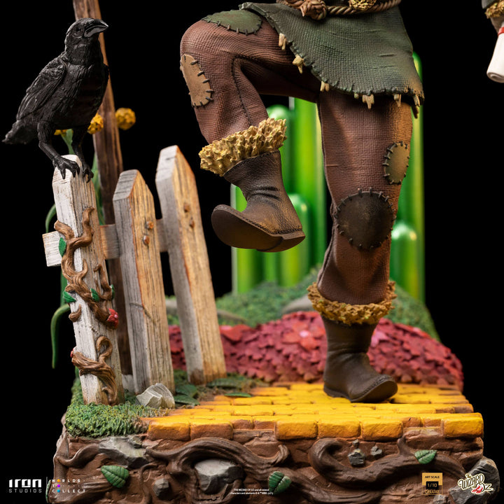Iron Studios The Wizard of Oz Scarecrow Deluxe 1/10 Art Scale Limited Edition Statue