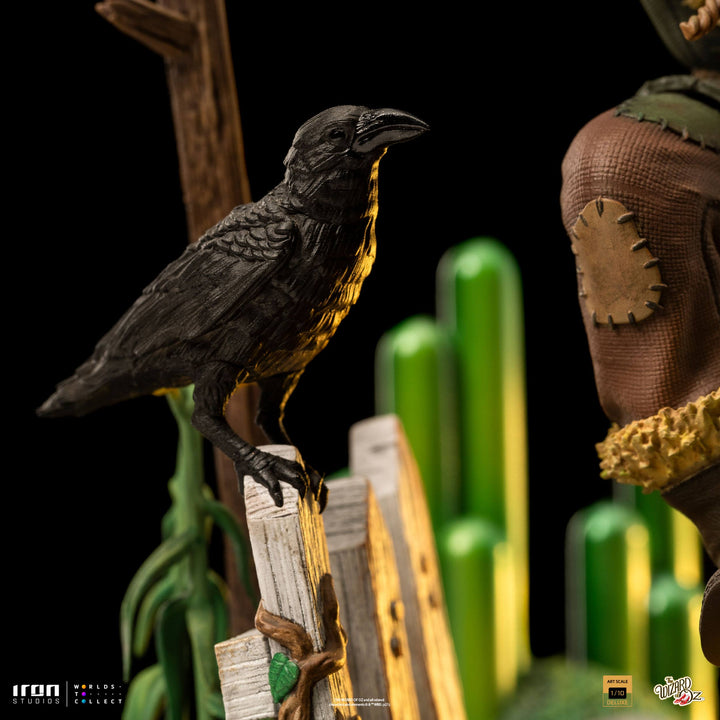 Iron Studios The Wizard of Oz Scarecrow Deluxe 1/10 Art Scale Limited Edition Statue