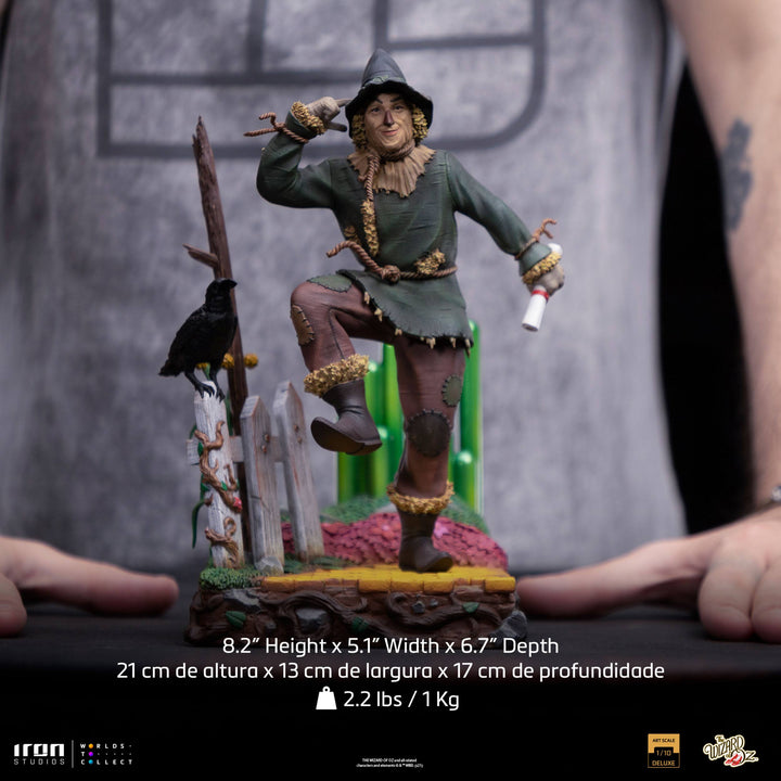 Iron Studios The Wizard of Oz Scarecrow Deluxe 1/10 Art Scale Limited Edition Statue