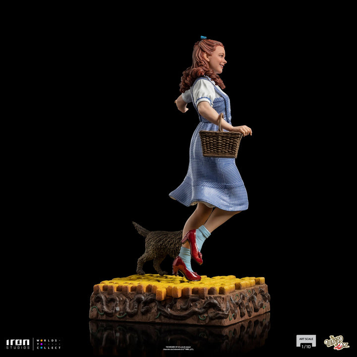 Iron Studios The Wizard of Oz Dorothy 1/10 Art Scale Statue