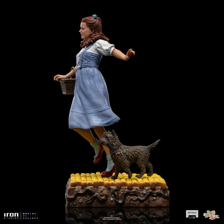 Iron Studios The Wizard of Oz Dorothy 1/10 Art Scale Statue