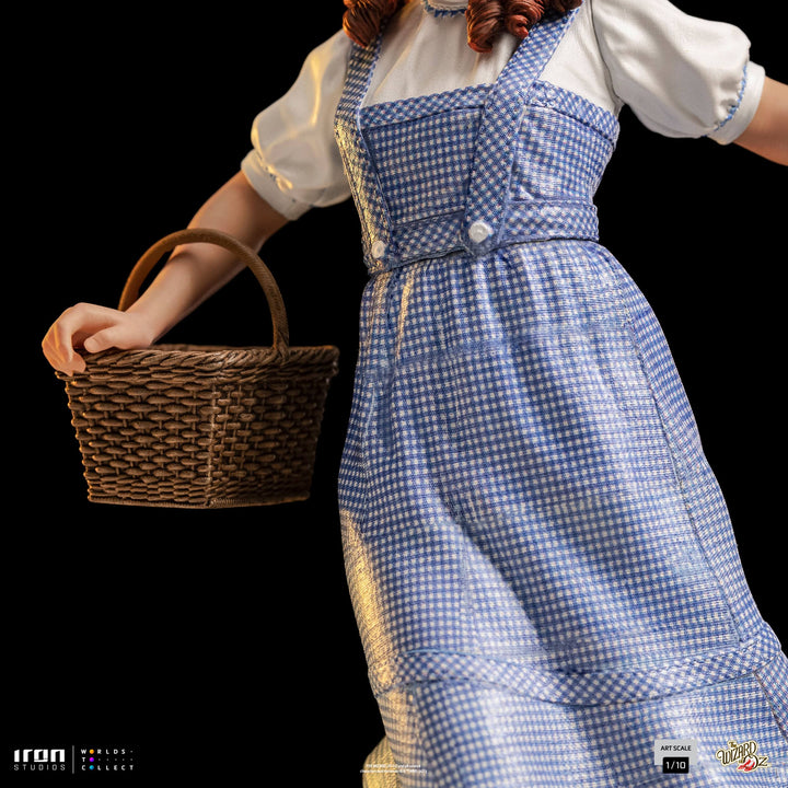 Iron Studios The Wizard of Oz Dorothy 1/10 Art Scale Statue