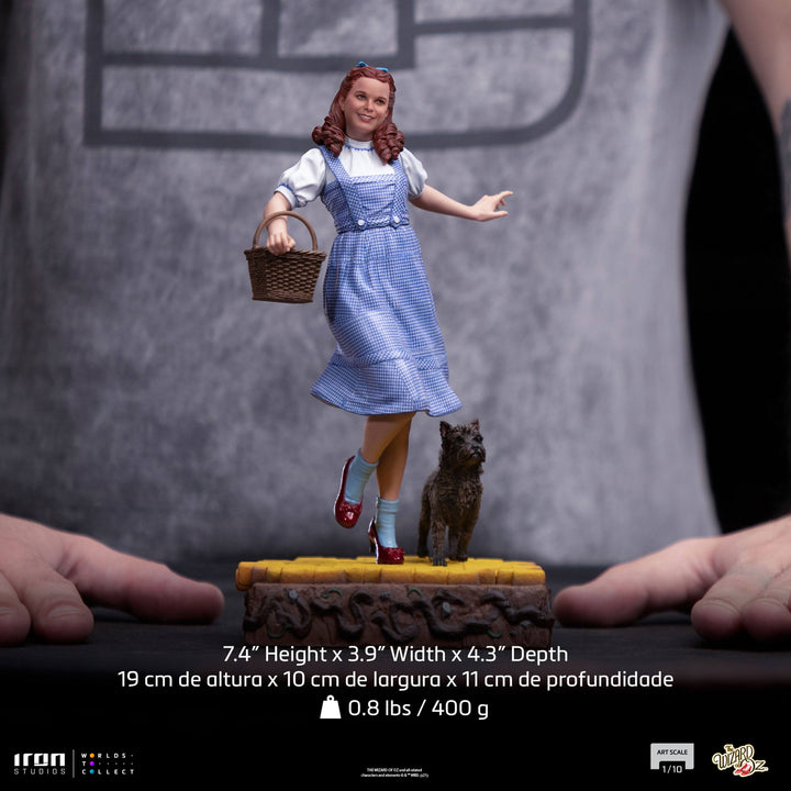 Iron Studios The Wizard of Oz Dorothy 1/10 Art Scale Statue