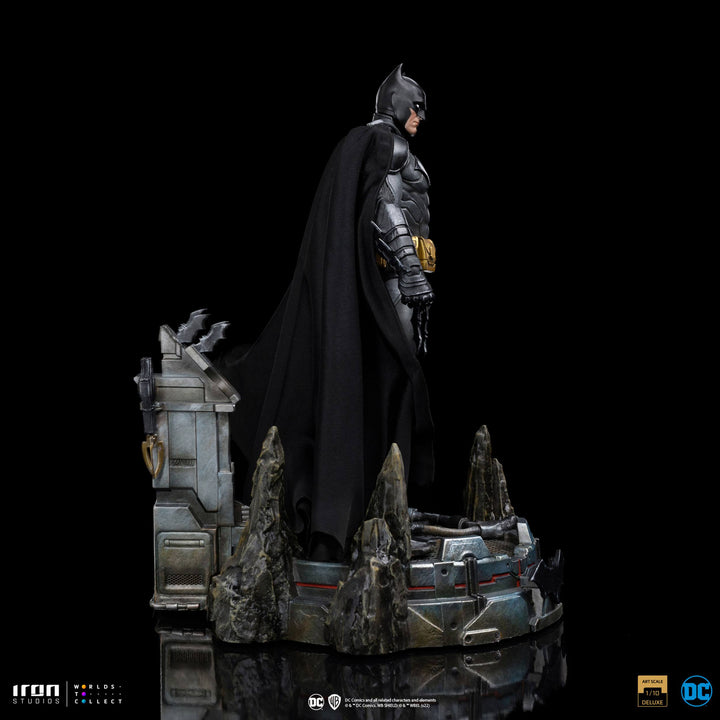 Iron Studios DC Comics Batman Unleashed Deluxe 1/10 Art Scale Statue