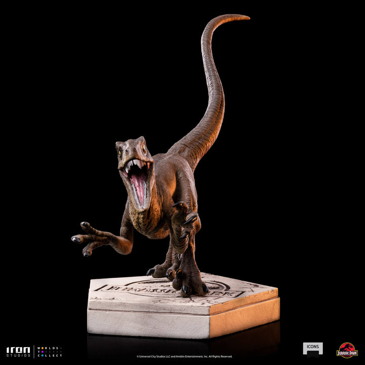 Iron Studios Jurassic World Icons Statue - Velociraptor (A)