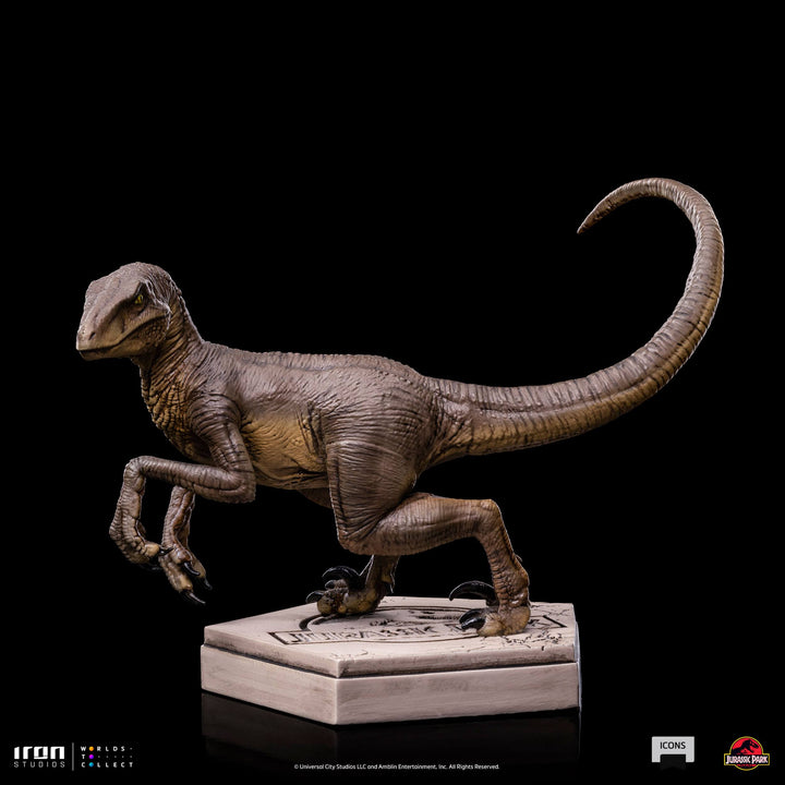 Iron Studios Jurassic Park Icons Velociraptor (C) Statue