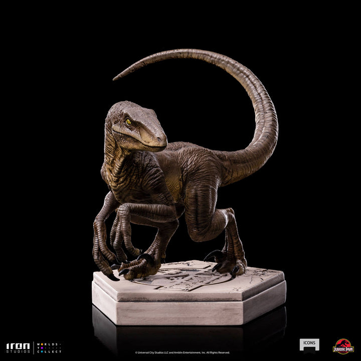 Iron Studios Jurassic Park Icons Velociraptor (C) Statue