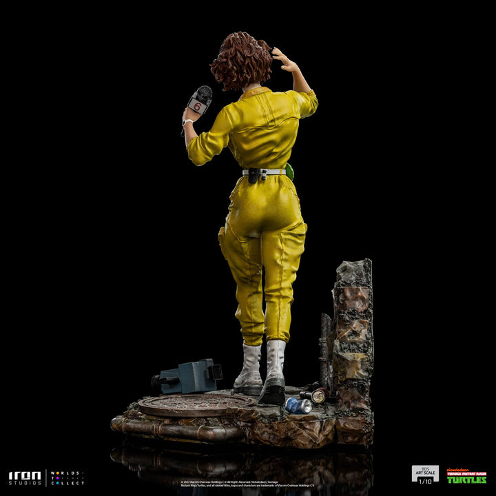 Iron Studios TMNT April O'Neil 1/10 Art Scale Statue