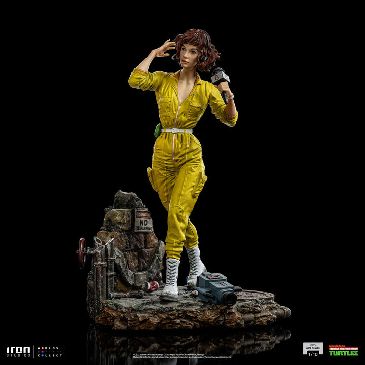 Iron Studios TMNT April O'Neil 1/10 Art Scale Statue