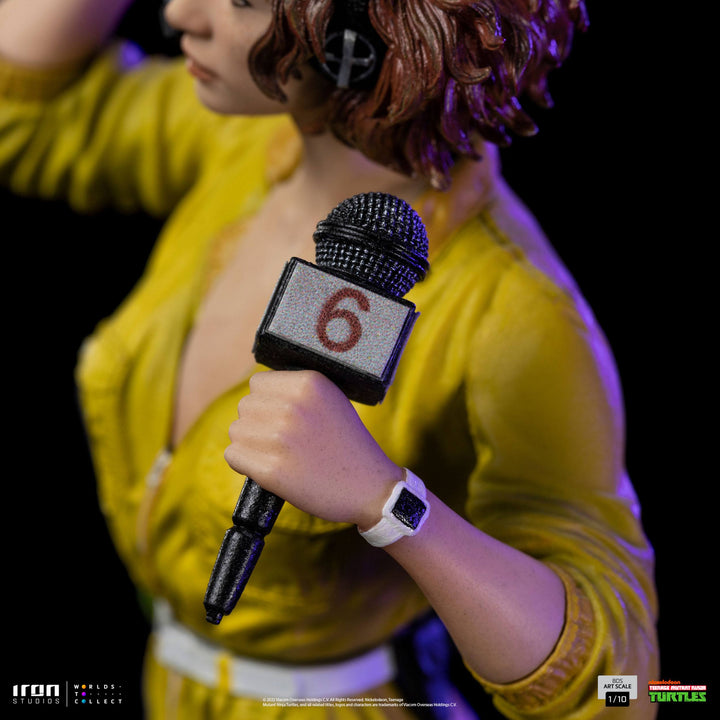 Iron Studios TMNT April O'Neil 1/10 Art Scale Statue