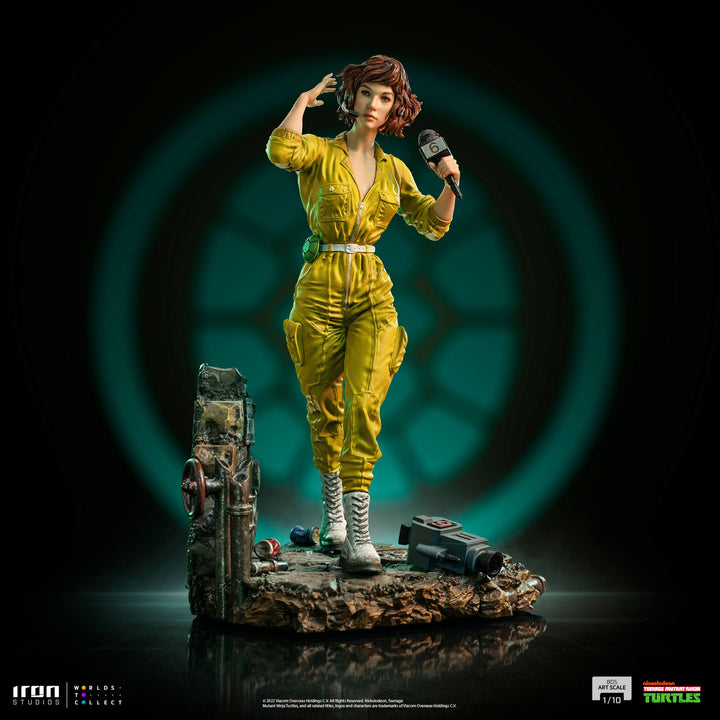 Iron Studios TMNT April O'Neil 1/10 Art Scale Statue