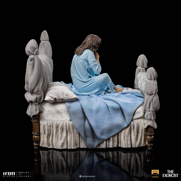 Iron Studios The Exorcist Possessed Regan MacNeil 1/10 Art Scale Limited Edition Statue