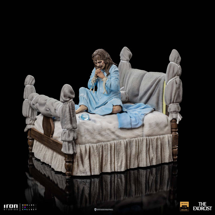 Iron Studios The Exorcist Possessed Regan MacNeil 1/10 Art Scale Limited Edition Statue