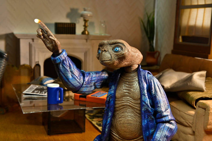 NECA E.T. The Extra-Terrestrial 40th Anniversary Ultimate Telepathic E.T. 7" Scale Action Figure
