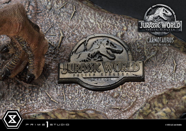 Jurassic World Fallen Kingdom Prime Collectibles PVC Statue 1/38 Scale Carnotaurus
