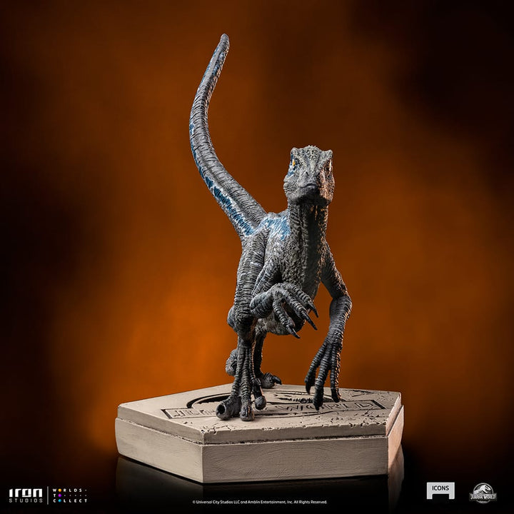 Iron Studios Jurassic World Icons Statue - Velociraptor Blue
