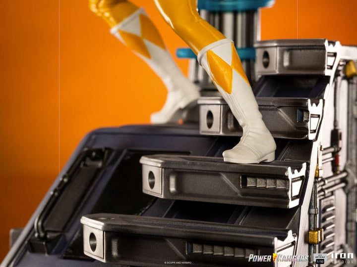 Iron Studios Power Rangers BDS 1/10 Art Scale Statue Yellow Ranger