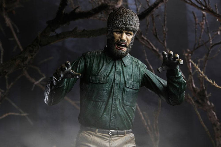 NECA Universal Monsters Ultimate The Wolf Man (Colour) 7" Scale Action Figure
