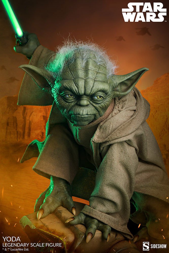 Sideshow Collectibles Star Wars Legendary Scale Yoda (Attack of the Clones)