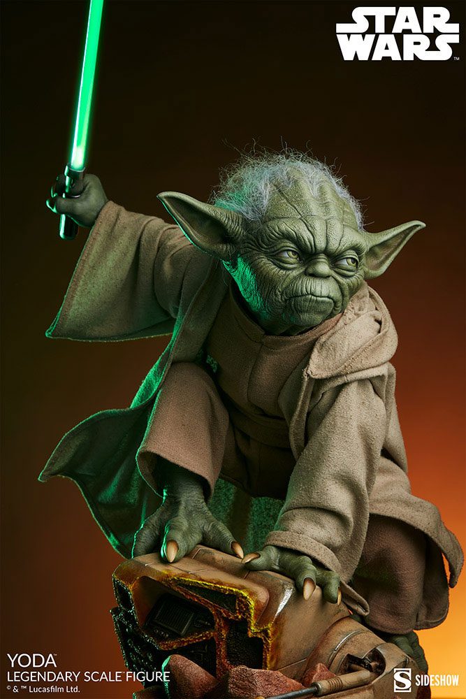 Sideshow Collectibles Star Wars Legendary Scale Yoda (Attack of the Clones)