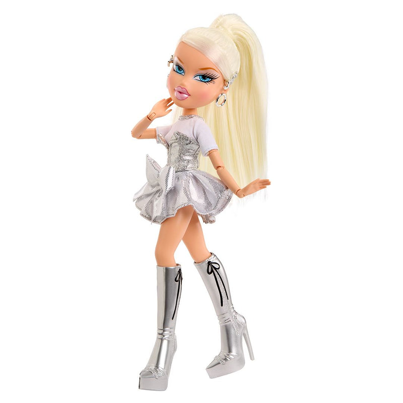 Bratz Stylin Charmz Doll - Cloe - Image
