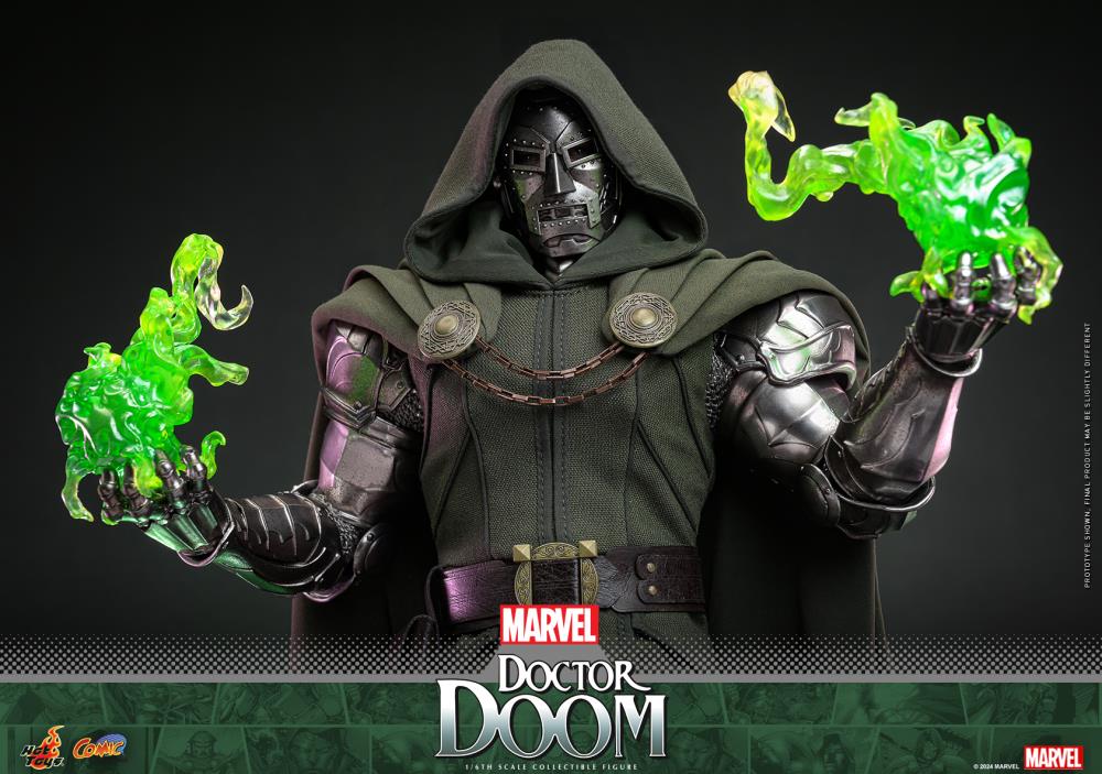 Hot Toys Marvel Comics Doctor Doom 1/6 Scale Figure