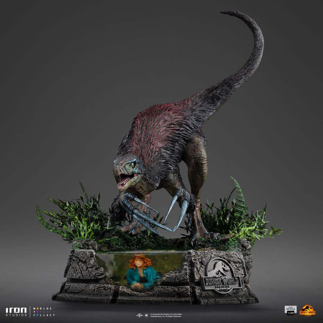 Iron Studios Jurassic World Therizinosaurus 1/20 Art Scale Limited Edition Statue