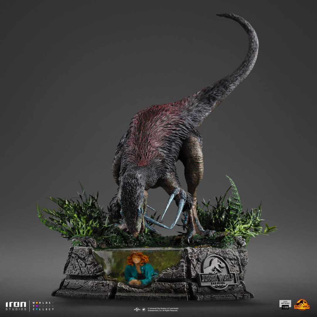 Iron Studios Jurassic World Therizinosaurus 1/20 Art Scale Limited Edition Statue