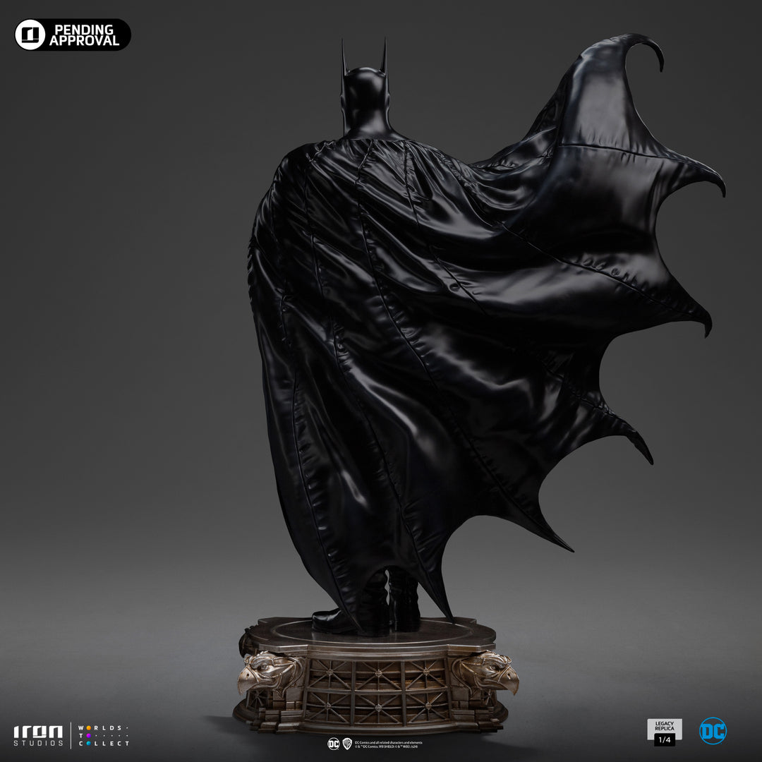 Iron Studios DC Comics Legacy Replica Batman DC Trinity 1/4 Scale Limited Edition Statue