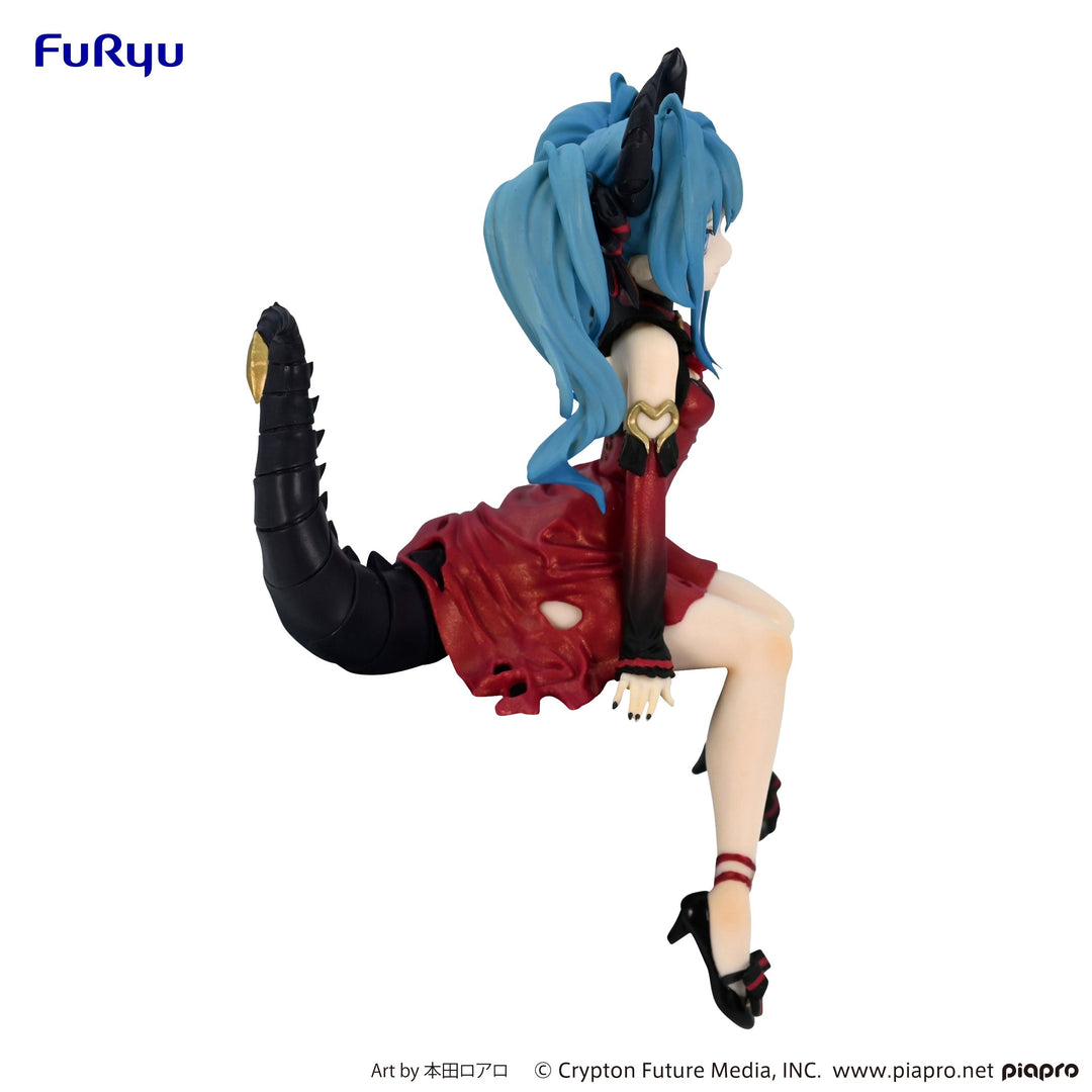 Furyu Hatsune Miku (Villain) Red Color Version Hatsune Miku 7" Scale Noodle Stopper Figure