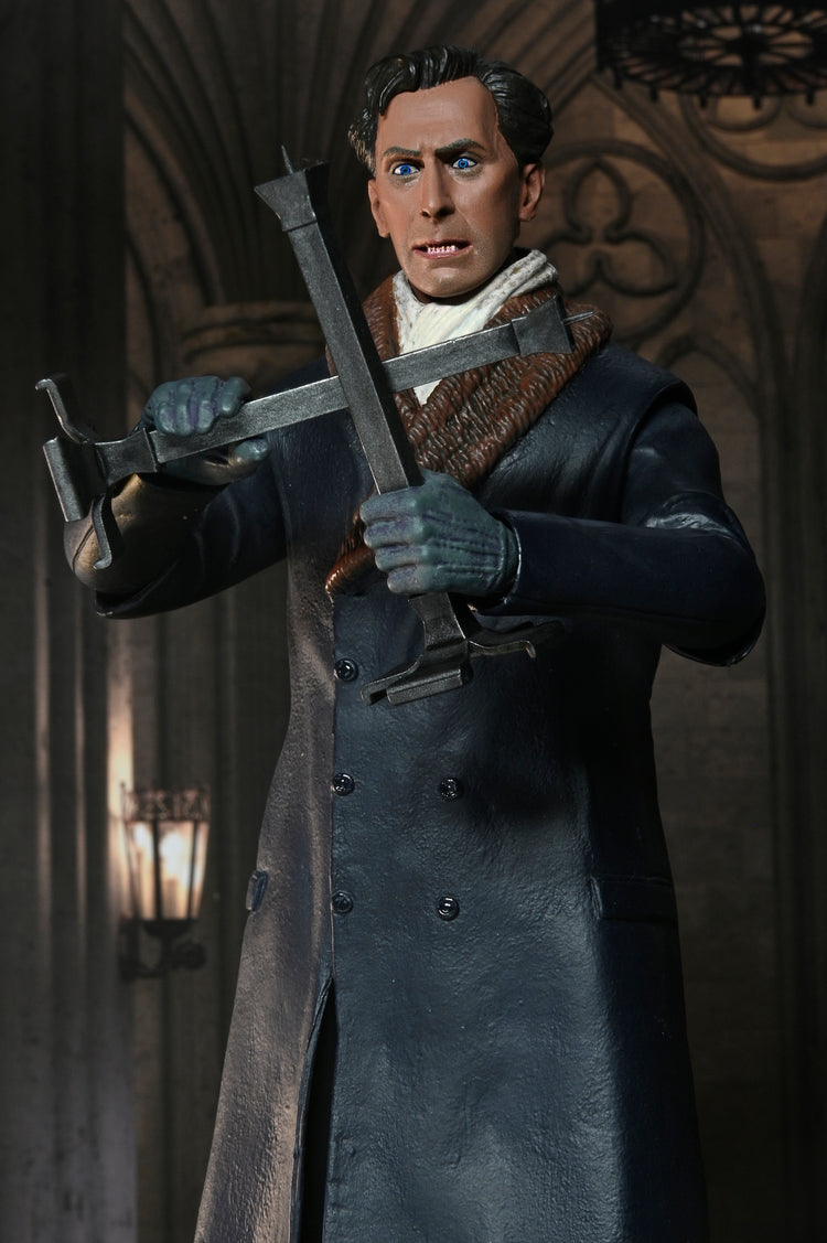 Hammer Horror: Horror of Dracula (1958) Van Helsing Ultimate 7" Scale Action Figure, in display