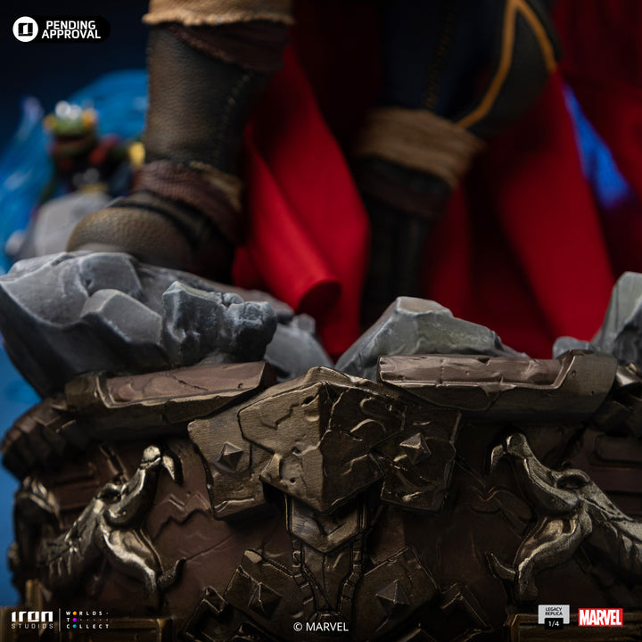 Iron Studios Marvel Comics Thor Unleashed  1/4 Scale Legacy Replica Statue