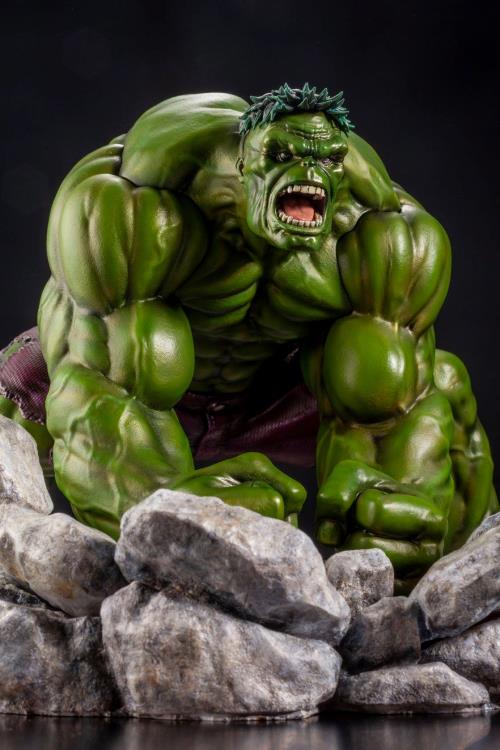Marvel ArtFX Premier Hulk Limited Edition Statue