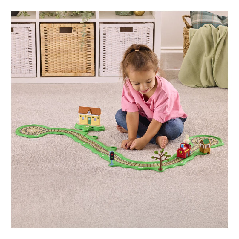 Peppa Pig Whizz Around Clickety Clack Train Set - Image