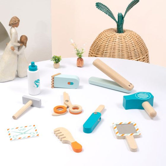 Wooden Little Hairdresser Play Set