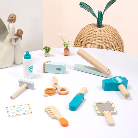 Wooden Little Hairdresser Play Set