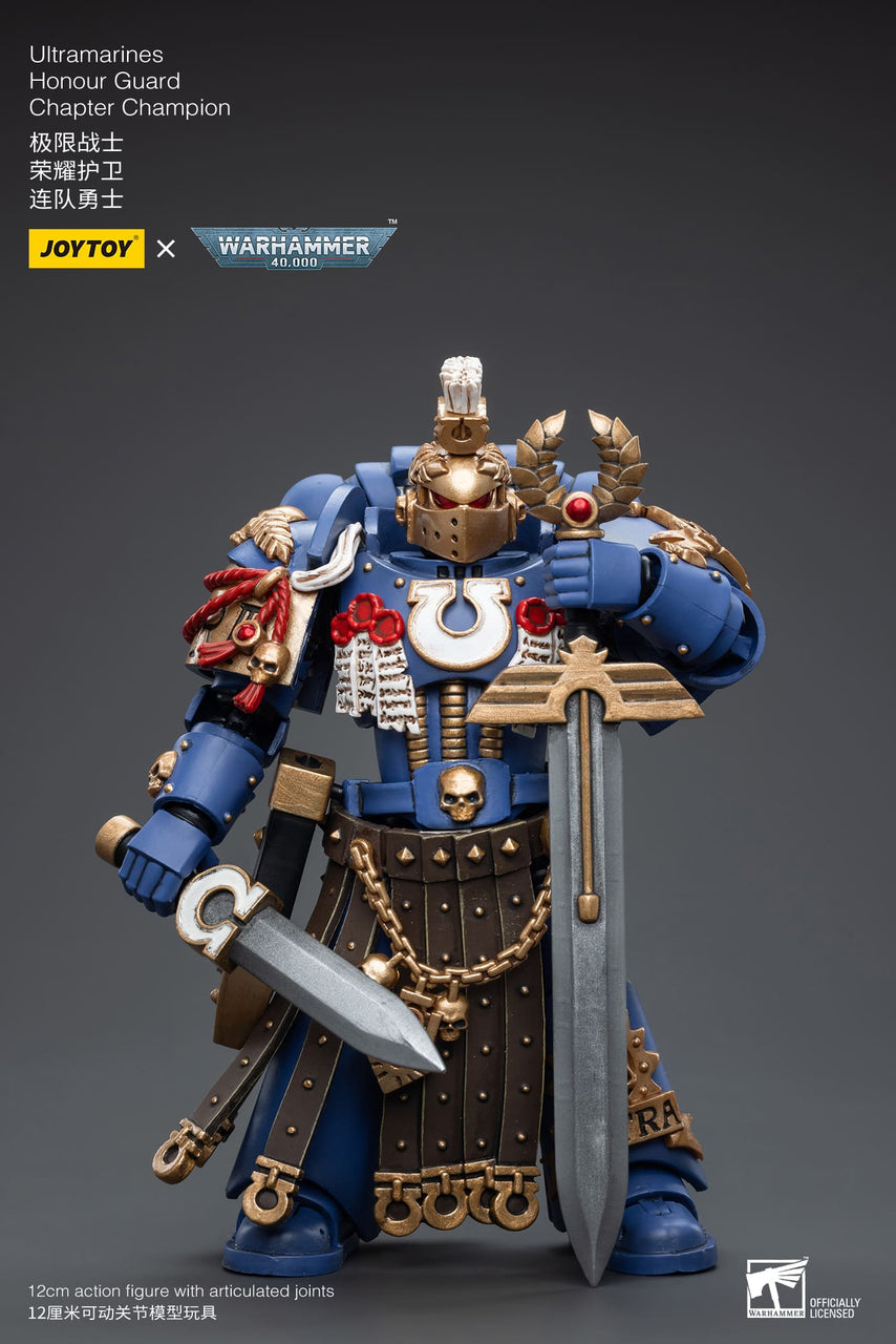 Warhammer 40K 1/18 Scale Ultramarines Honour Guard Chapter Champion