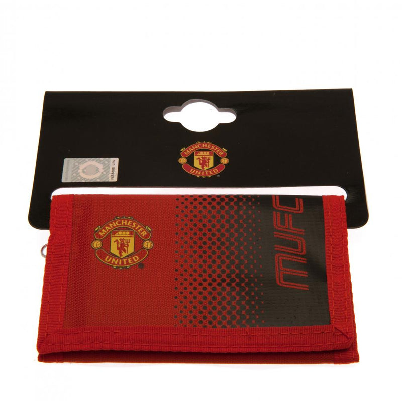 Manchester United FC Fade Wallet, close-up detail